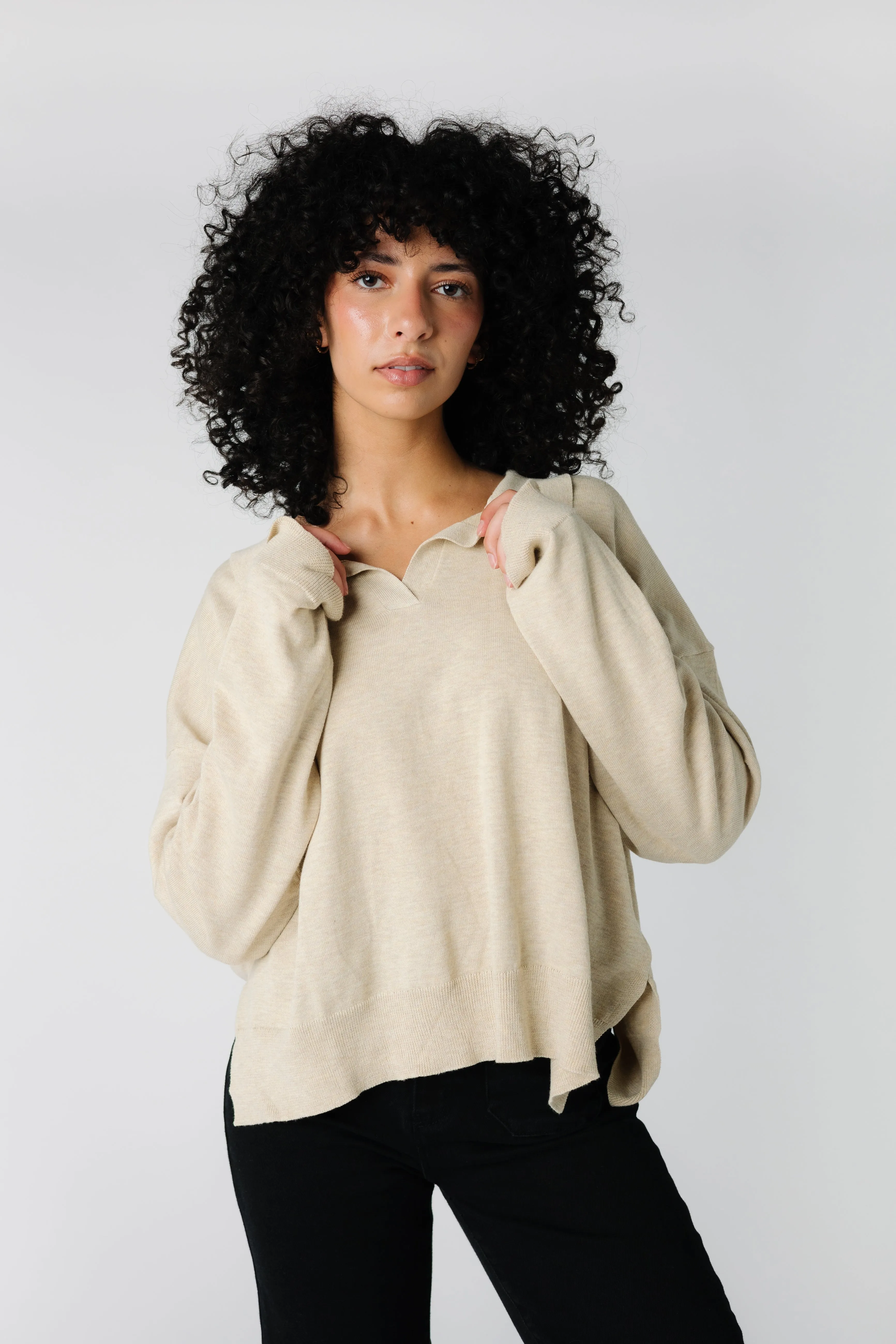 Lila V-Neck Collar Pull Over Sweater