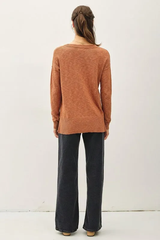 OPHELIA SLUB YARN ROUND NECK SWEATER WITH CHEST POCKETS